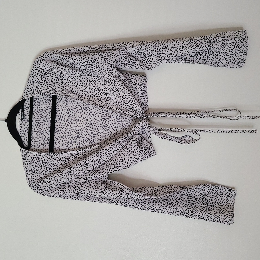 Shein Women's crop Long Sleeve Black and White Blouse Size Small